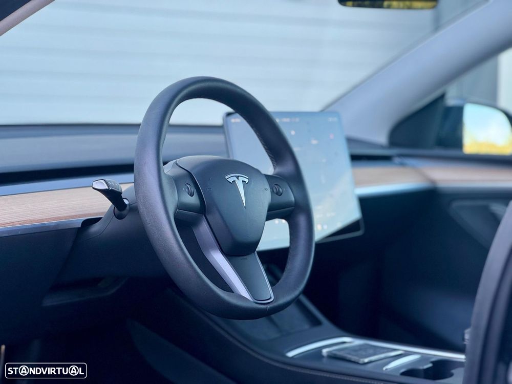 Tesla Model Y Long Range Tração Integral - 15