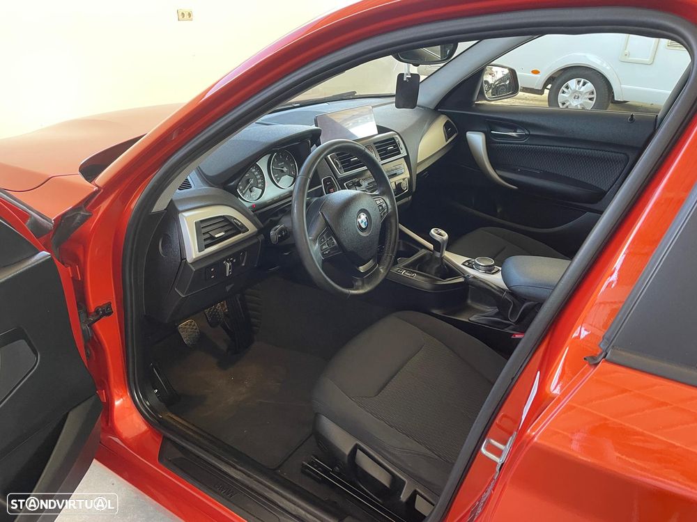 BMW 116 d EfficientDynamics Edition Sport Line - 9