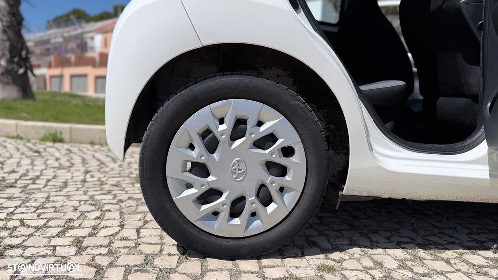 Toyota Aygo 1.0 X-Play - 18
