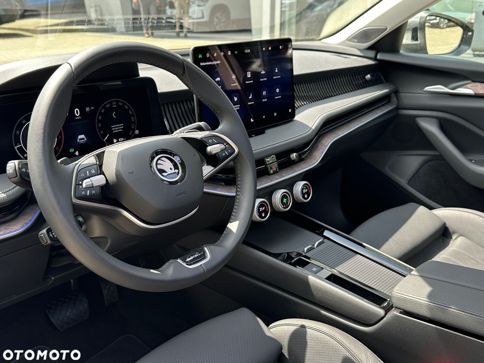 Skoda Superb 1.5 TSI L&K DSG - 9