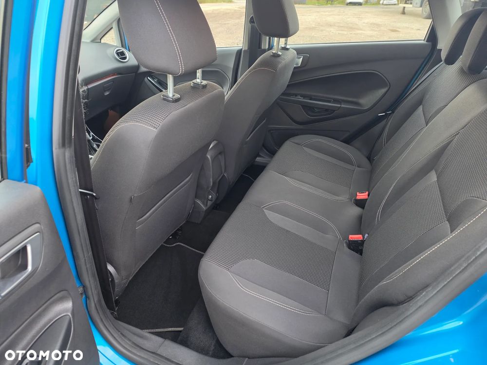 Ford Fiesta - 18