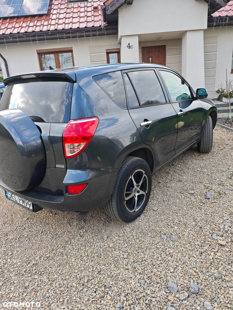 Toyota RAV4 2.0 4x4 Sol - 4