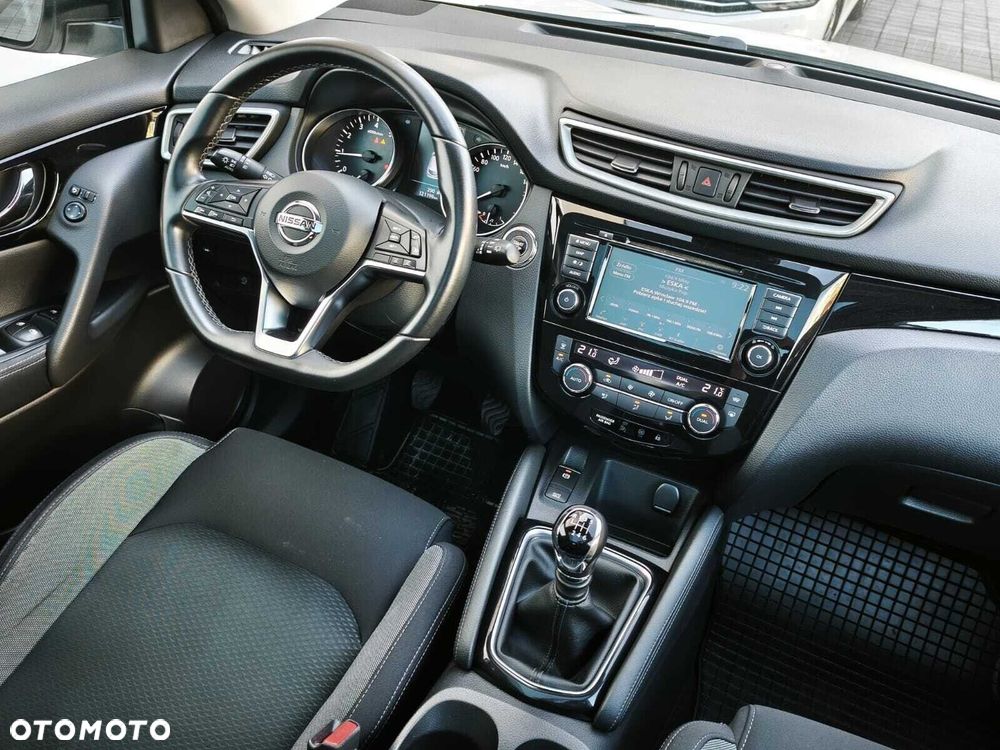 Nissan Qashqai 1.3 DIG-T N-Style - 16