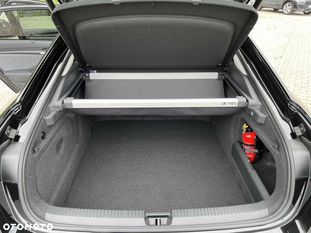 Skoda Superb 2.0 TDI SCR 4x4 Edition 130 DSG - 18