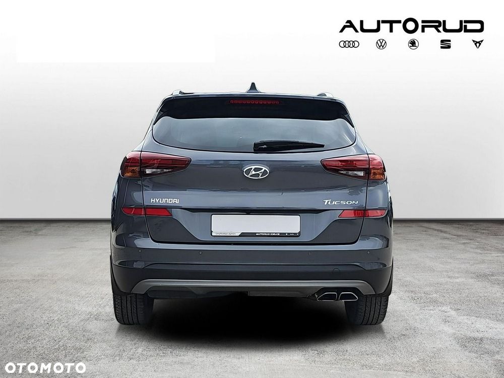 Hyundai Tucson - 4