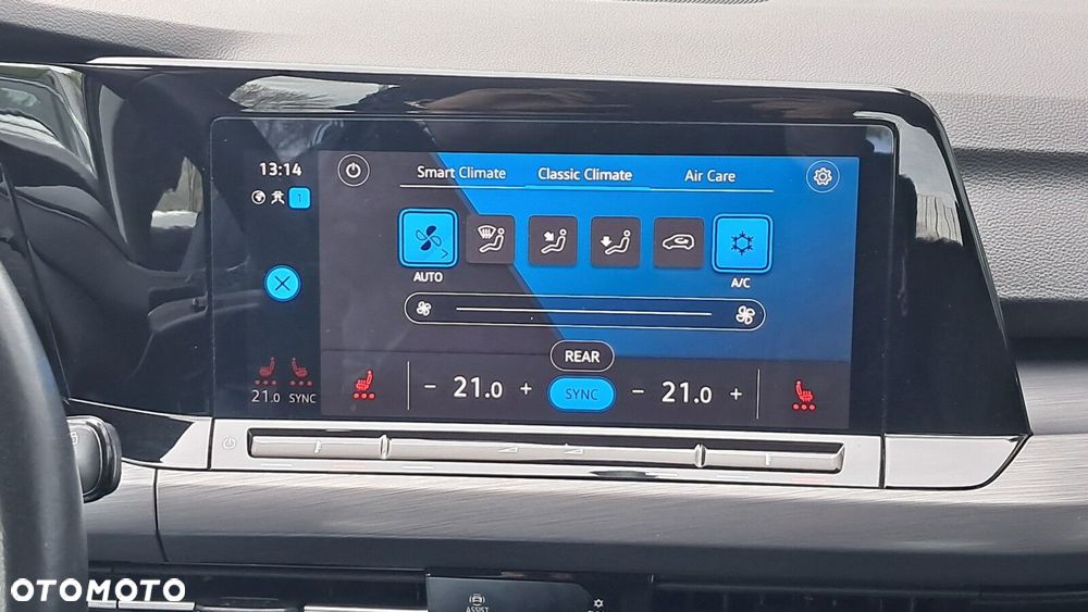 Volkswagen Golf 1.5 eTSI EVO Style DSG - 28
