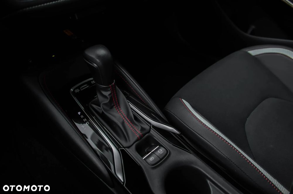 Toyota Corolla 2.0 Hybrid Comfort - 14
