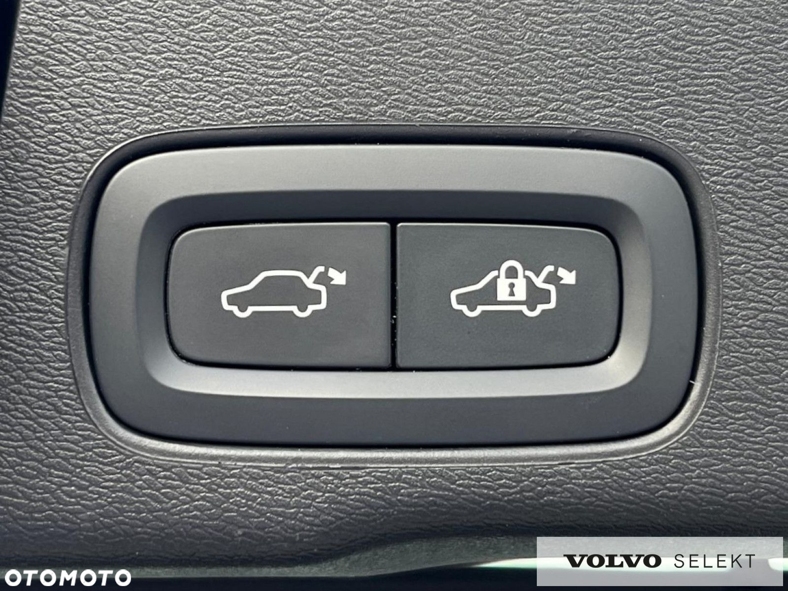 Volvo XC 60 - 32