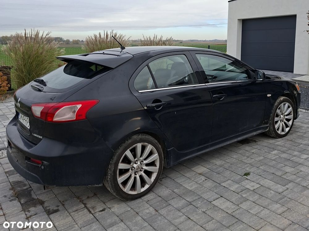Mitsubishi Lancer - 13