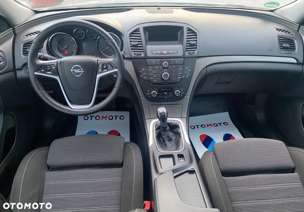 Opel Insignia - 9