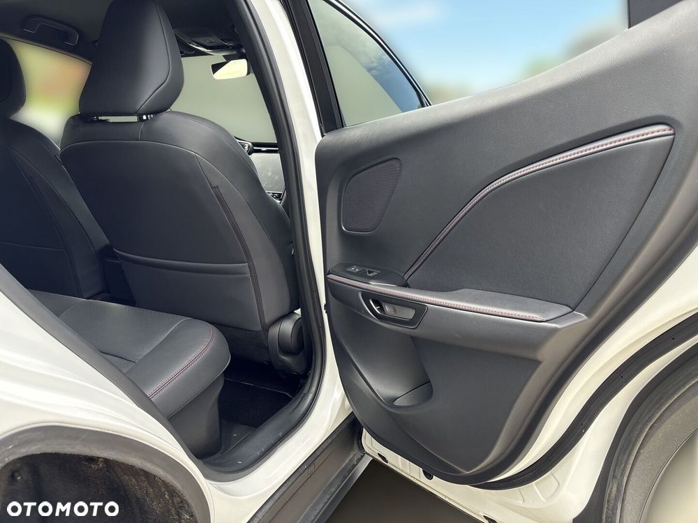 Lexus LBX 1.5 Hybrid Emotion - 16