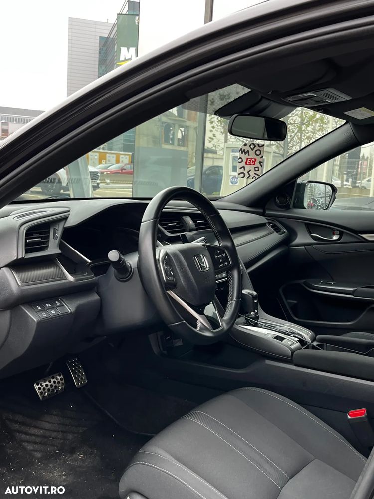 Honda Civic 1.5 i-VTEC Turbo CVT Sport - 8