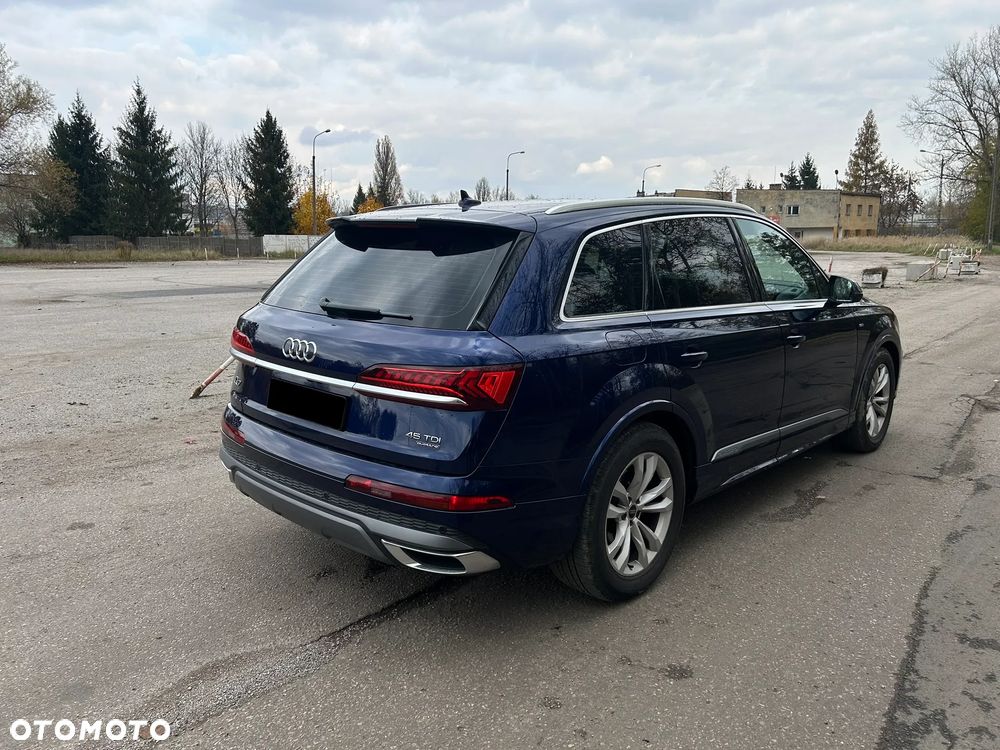 Audi Q7 - 4