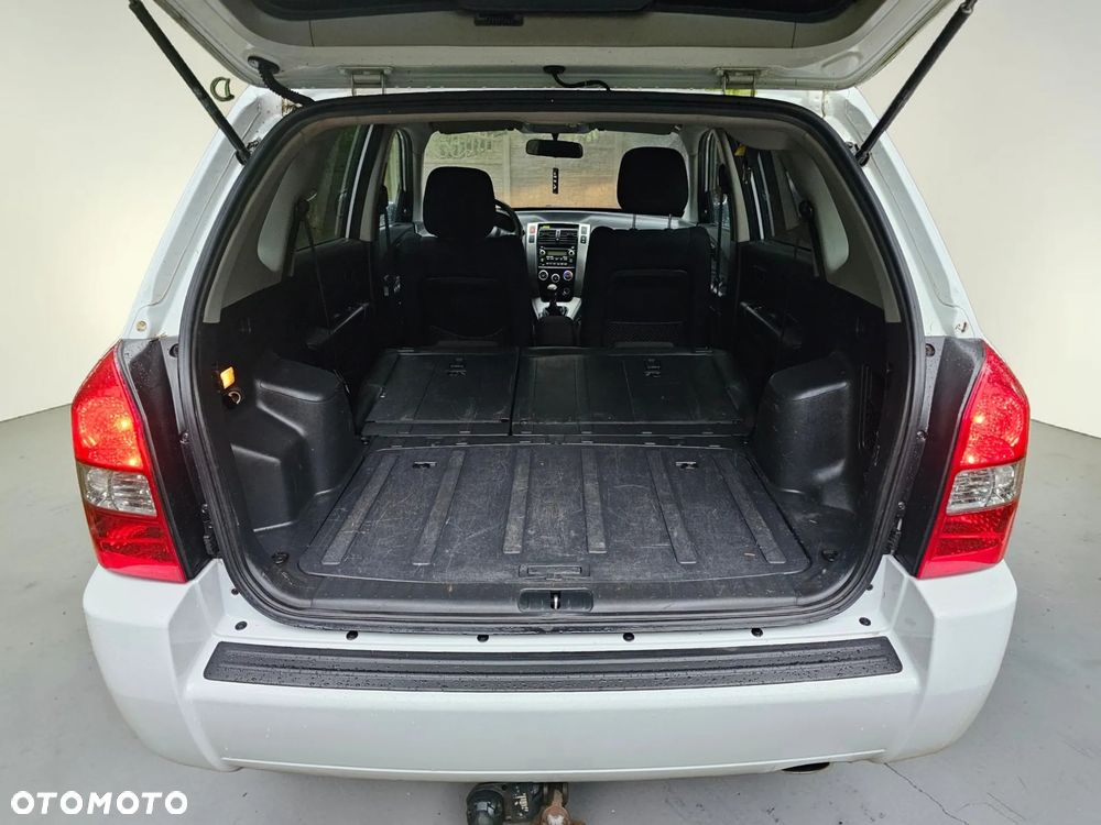 Hyundai Tucson 2.0 4WD GLS - 21