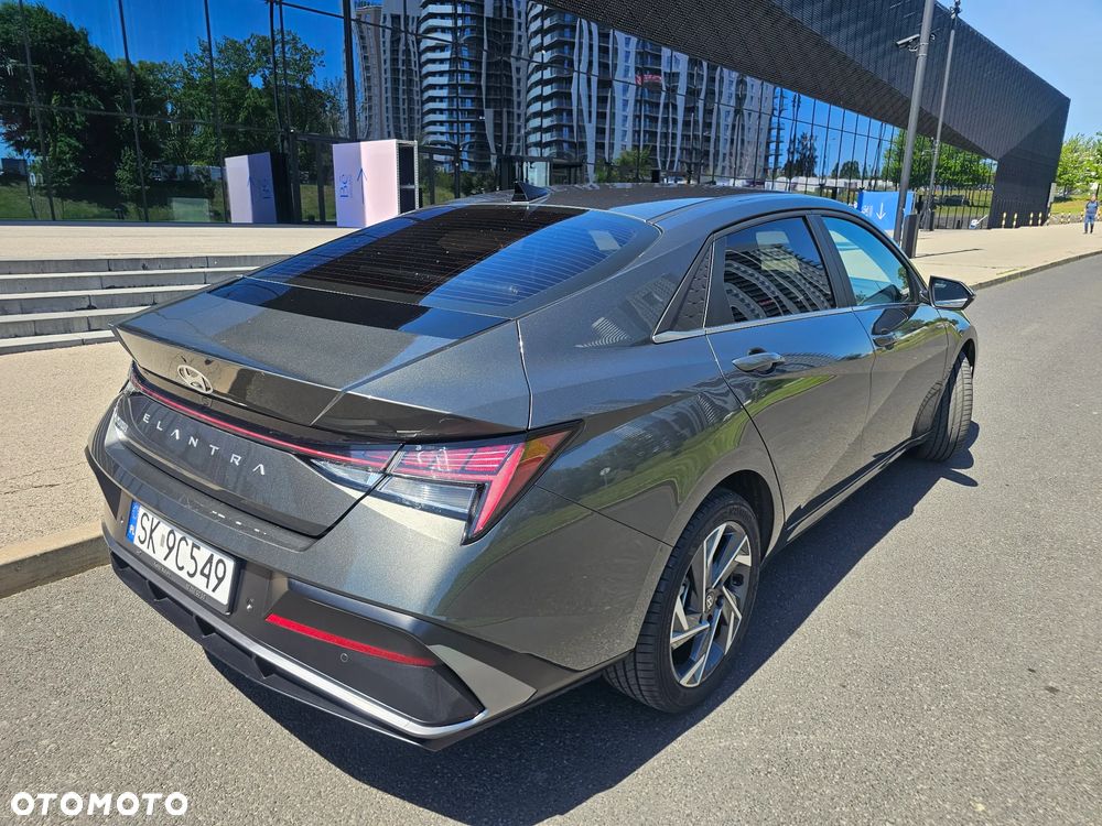 Hyundai Elantra 1.6 Smart - 8