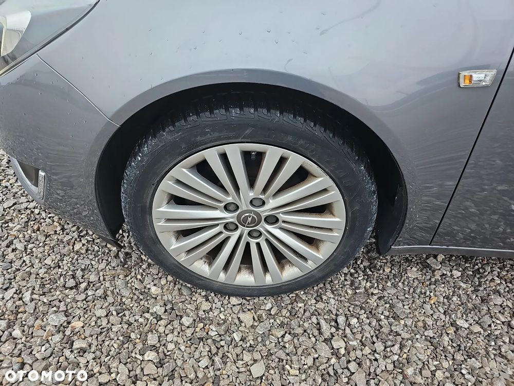 Opel Insignia 2.0 CDTI Cosmo - 9