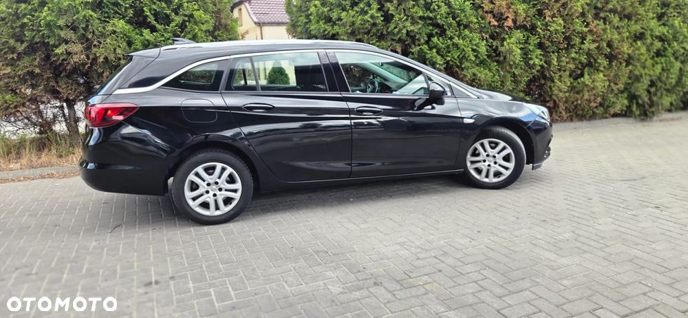 Opel Astra 1.6 D (CDTI) Start/Stop Innovation - 15