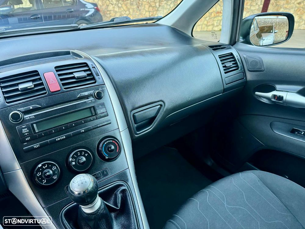 Toyota Auris 1.33 VVT-i ACtive+AC - 9