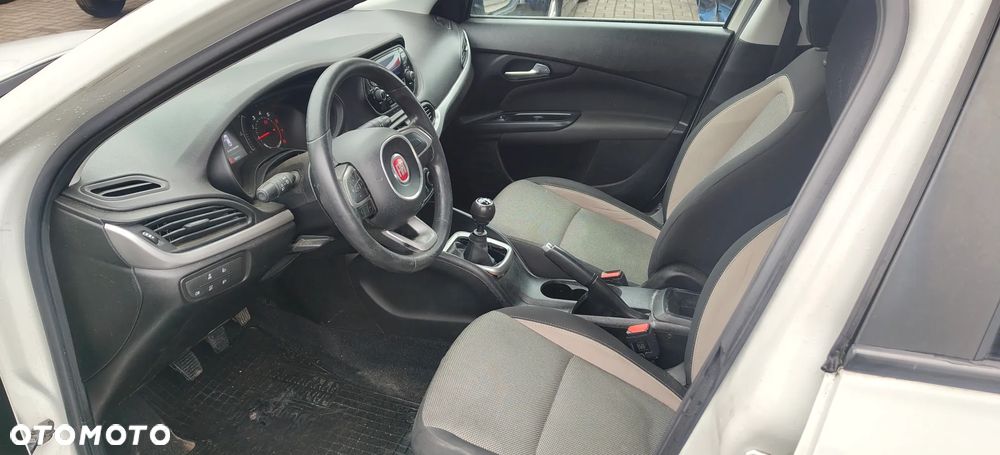 Fiat Tipo 1.4 16V Lounge - 8
