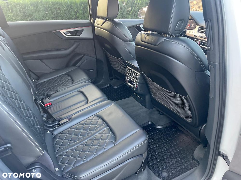 Audi SQ7 4.0 TDI Quattro Tiptronic - 14