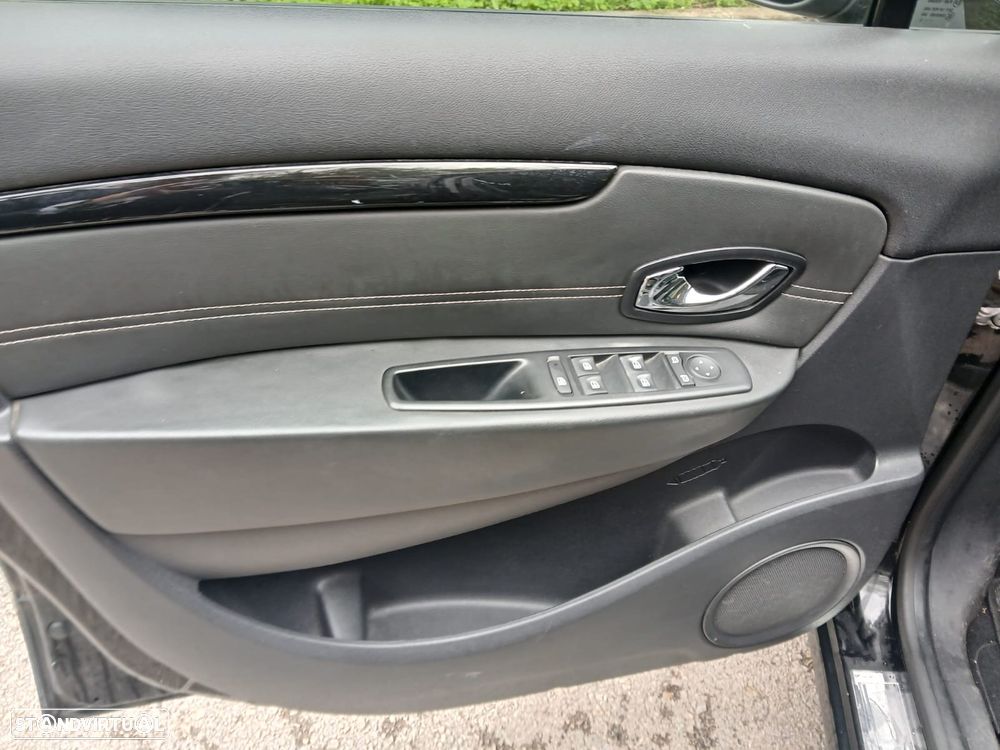 Renault Scénic 1.5 dCi Bose Edtion SS - 20