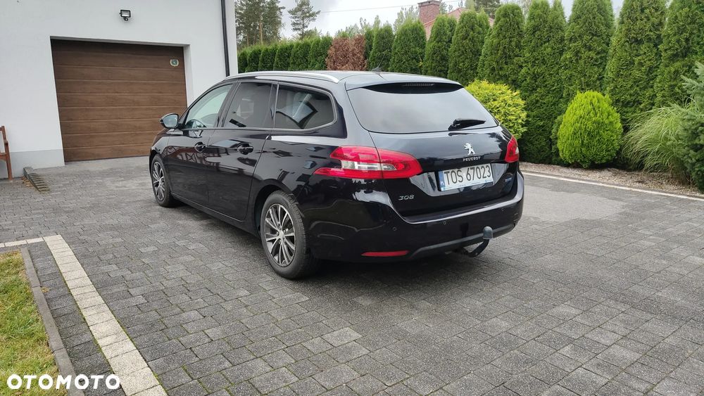 Peugeot 308 1.6 BlueHDi Allure S&S - 4