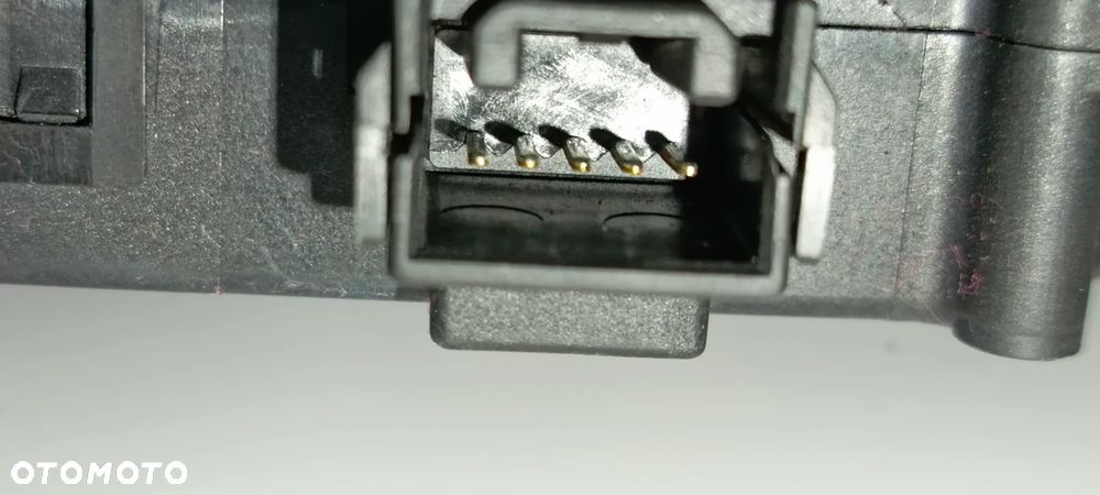 SILNICZEK NAGRZEWNICY STEROWNIK NASTAWNIK KLAP OGRZEWANIA TOYOTA COROLLA VERSO AVENSIS T25 COROLLA E12 0637008930 - 6