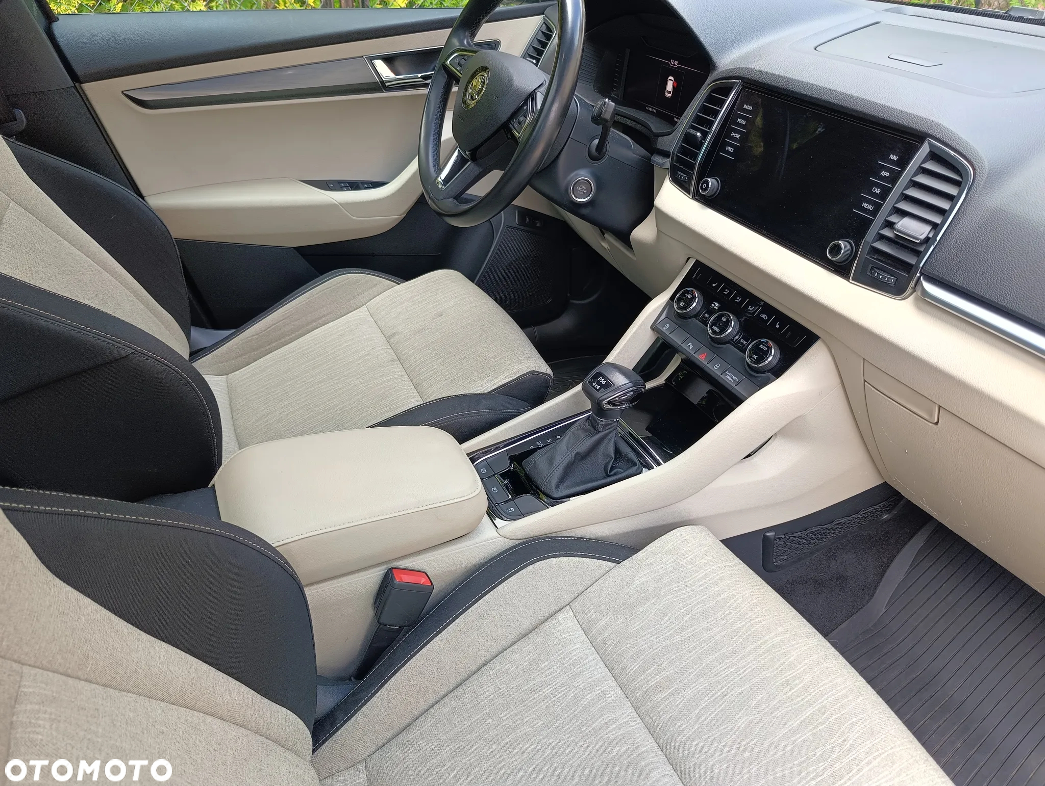Skoda Karoq 2.0 TDI SCR 4x4 Style DSG - 26