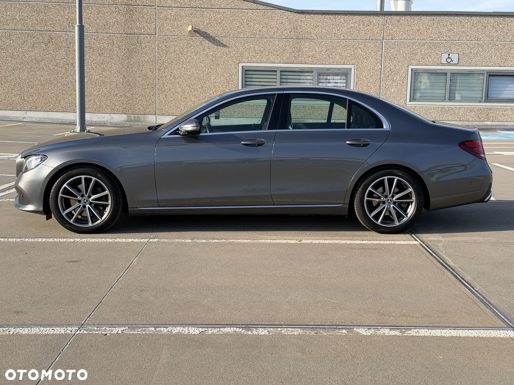 Mercedes-Benz Klasa E 220 d 9G-TRONIC - 3