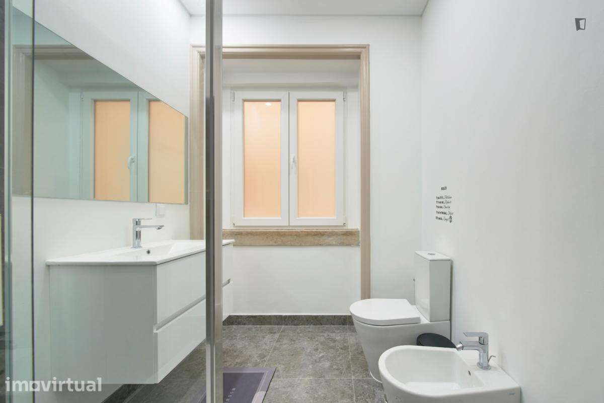 Quarto - localizado em Saldanha Lisbon - Grande imagem: 4/49