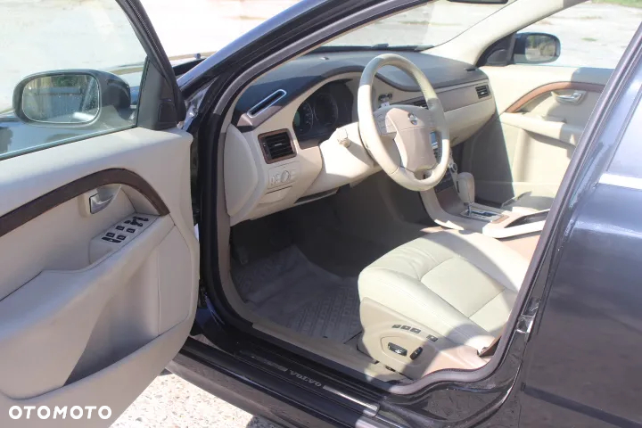Volvo S80 3.2 Momentum - 13