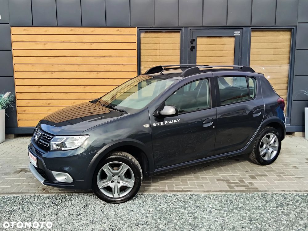 Dacia Sandero Stepway TCe 90 (S&S) Celebration - 2