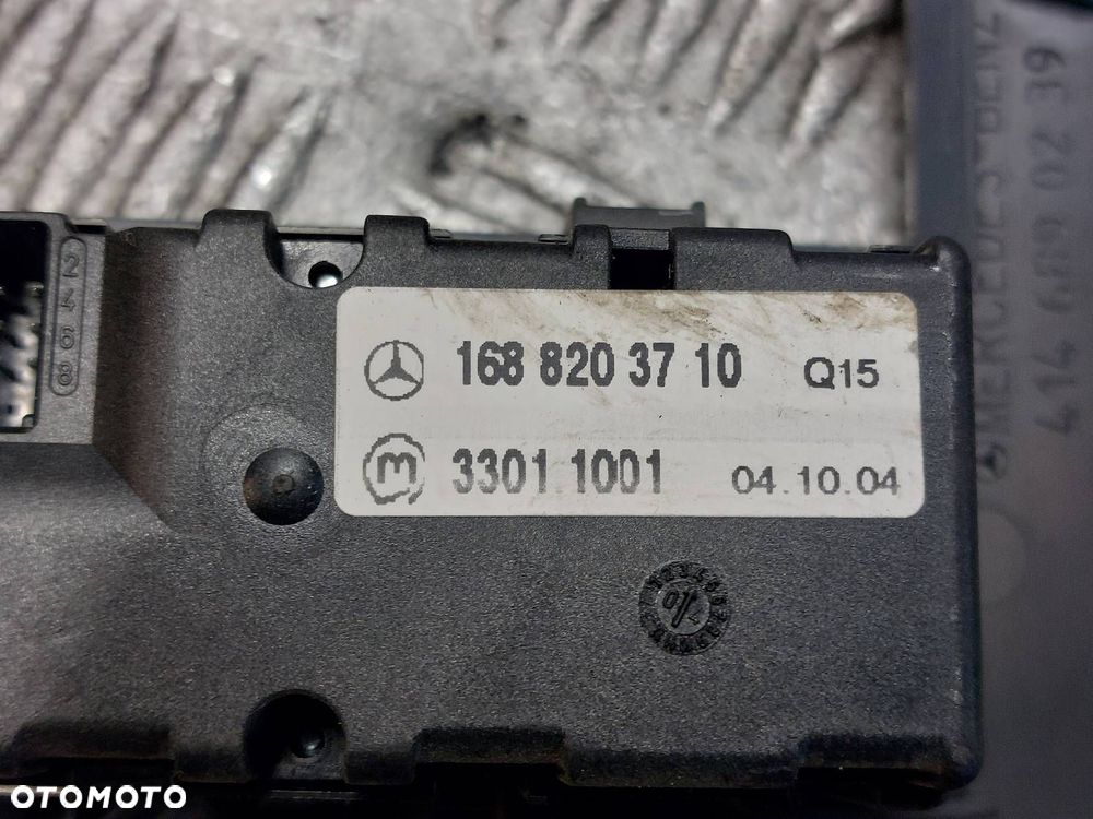 RAMKA KONSOLI ŚRODKOWA MERCEDES-BENZ W414 VANEO 1688203710 4146890239 - 5