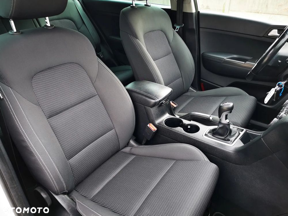 Kia Sportage 1.6 GDI 2WD DREAM-TEAM EDITION - 11