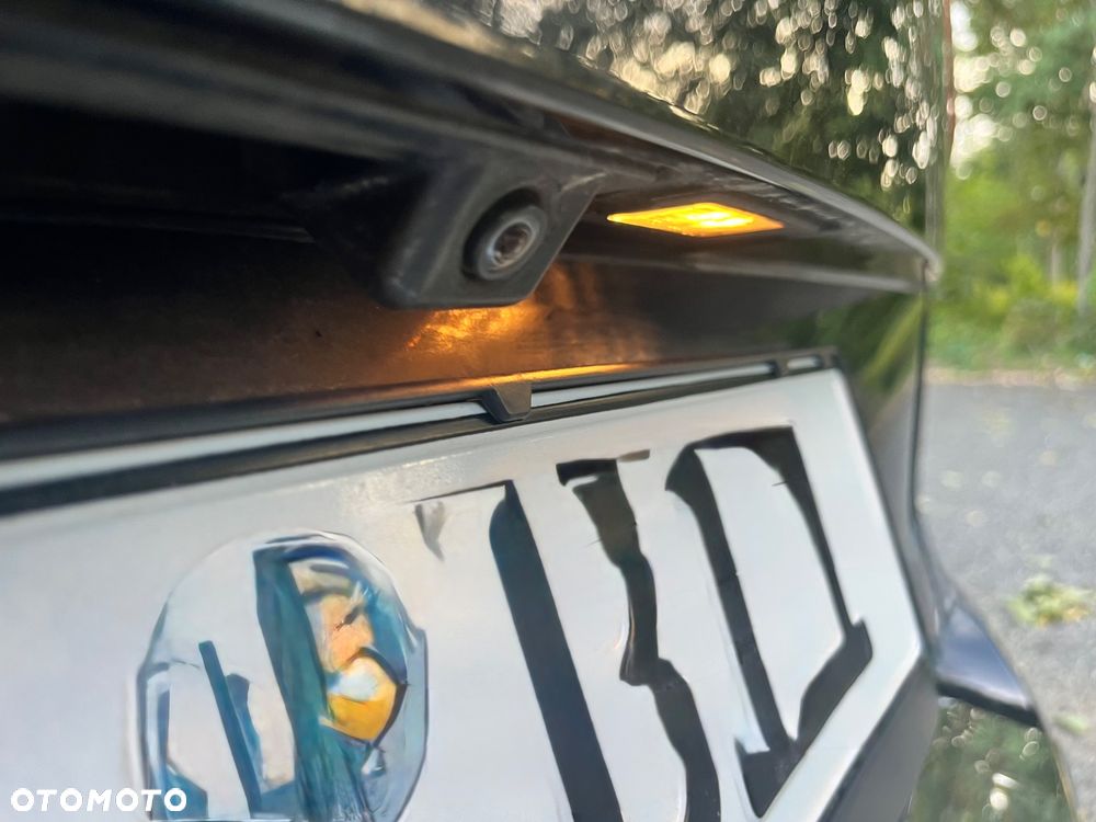 Volkswagen Touran 1.2 TSI BlueMotion Technology Highline - 17