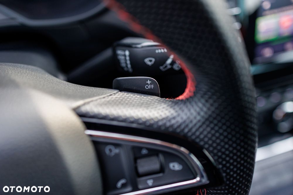 Skoda Octavia 2.0 TDI DSG RS - 15