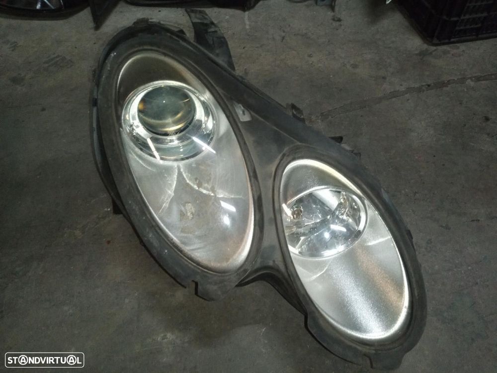 FAROL DIREITO SMART FORFOUR - 1
