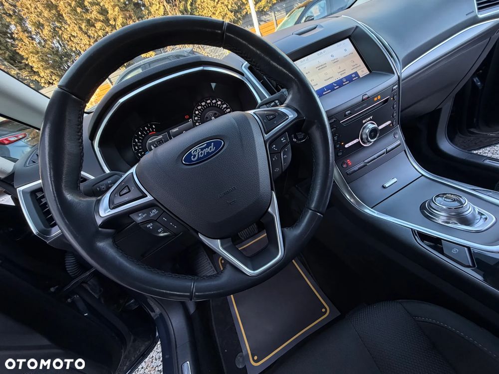 Ford S-Max 2.0 EcoBlue Titanium - 22