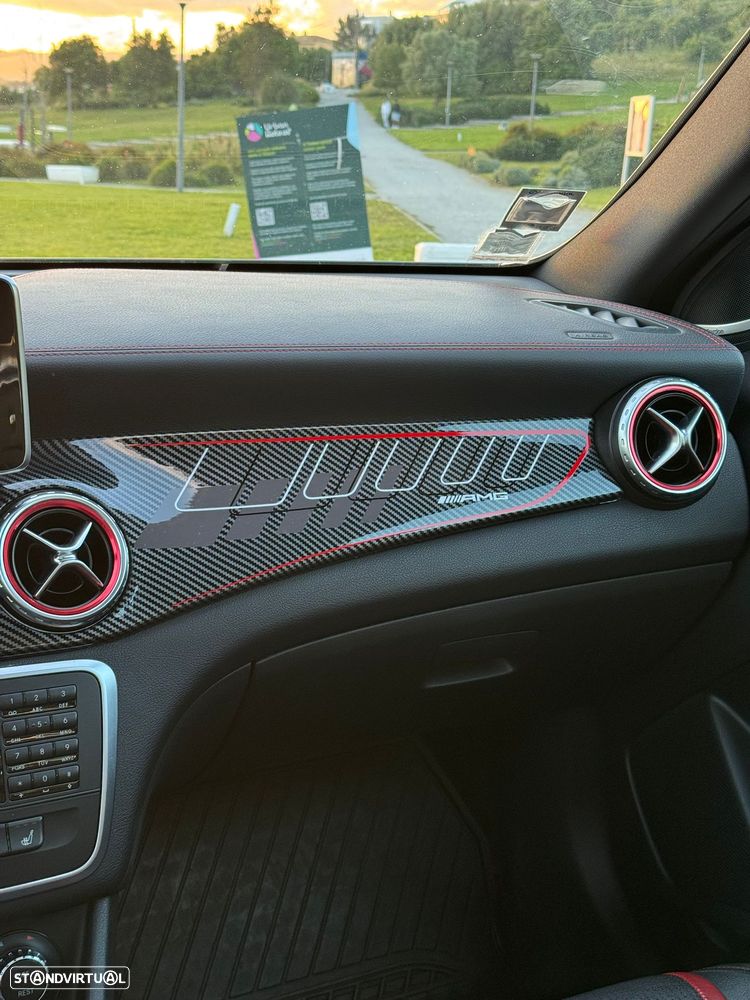 Mercedes-Benz GLA 45 AMG 4Matic 7G-DCT Edition 1 - 18