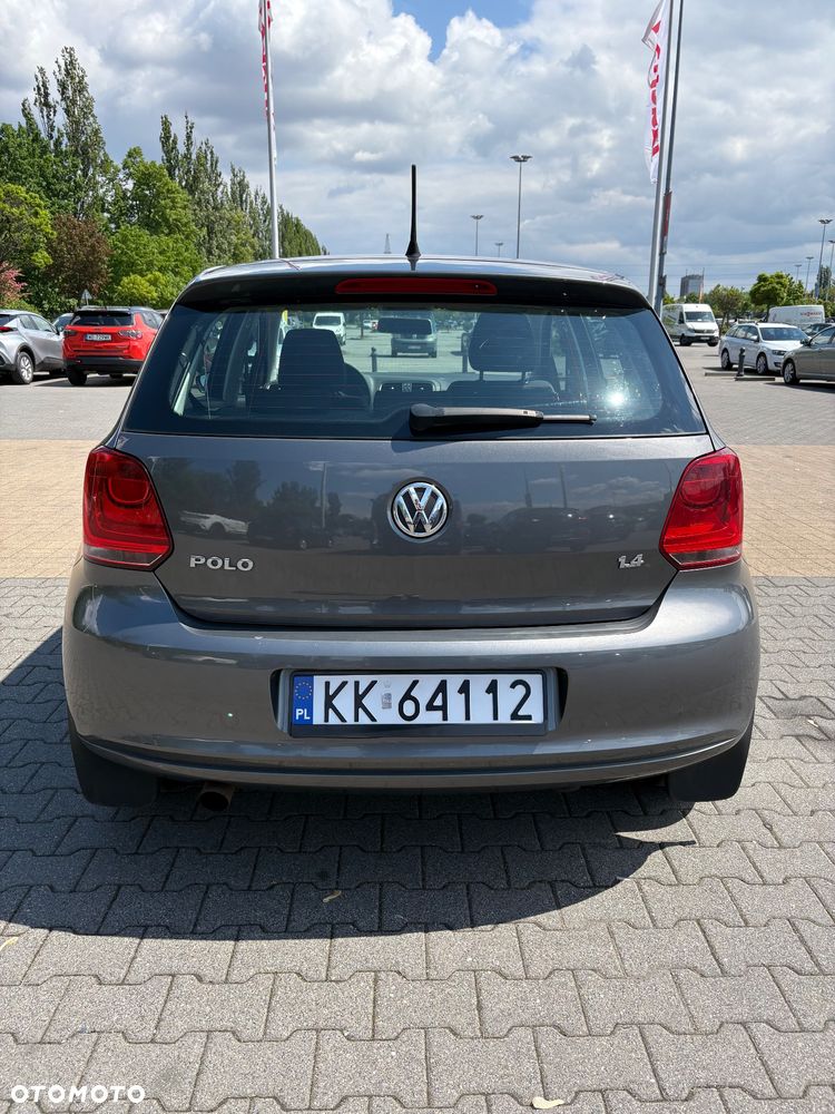 Volkswagen Polo 1.4 16V Comfortline - 6