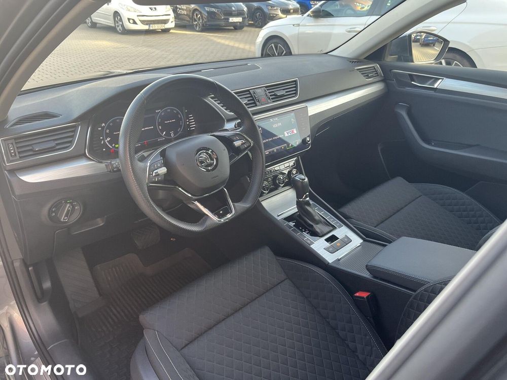 Skoda Superb 2.0 TDI SCR Ambition DSG - 10