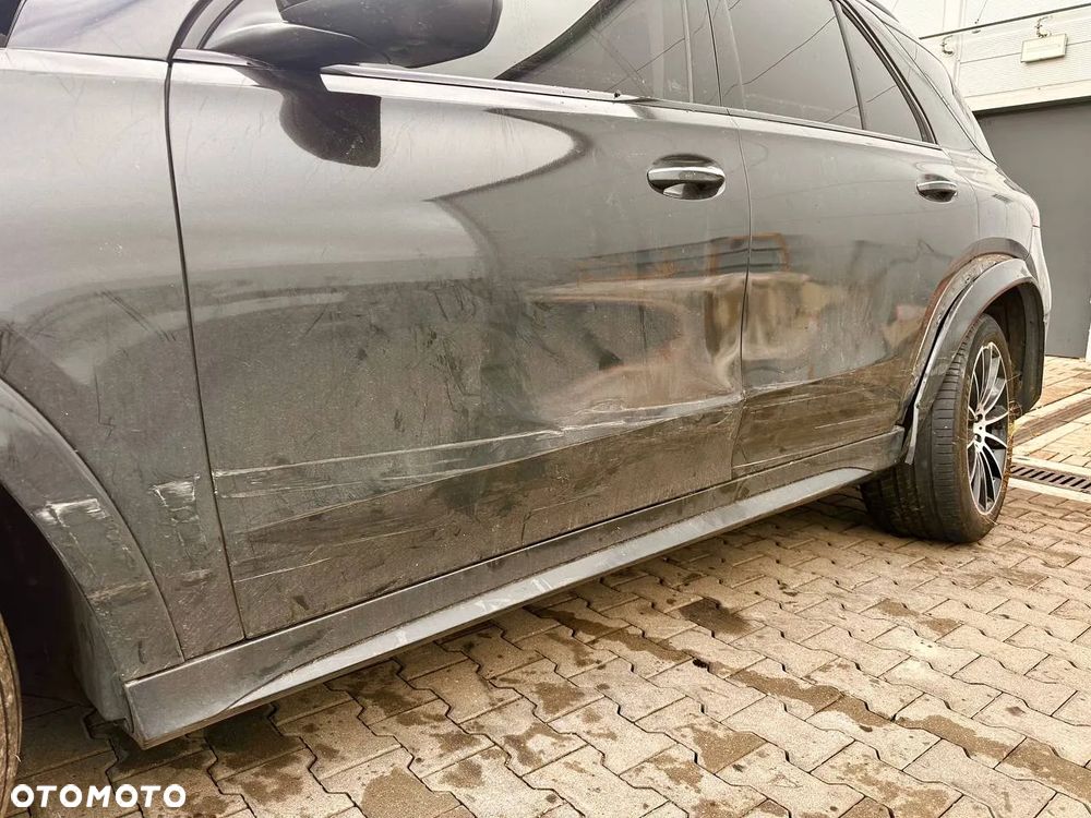 Mercedes-Benz GLE 400 d 4-Matic - 3