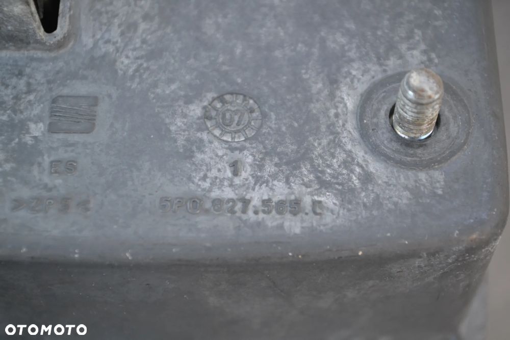 SEAT LEON II ALTEA TOLEDO III KLAMKA KLAPY BAGAŻNIKA ORYGINAŁ 5P0827565C - 3