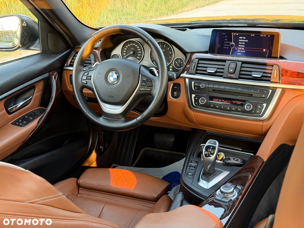 BMW Seria 3 328i Luxury Line - 7