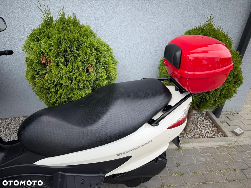 Suzuki Burgman - 38