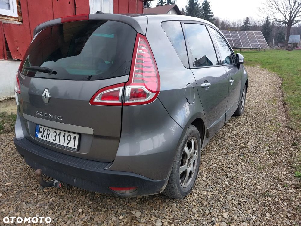 Renault Scenic - 8