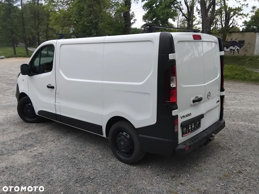 Opel Vivaro - 4
