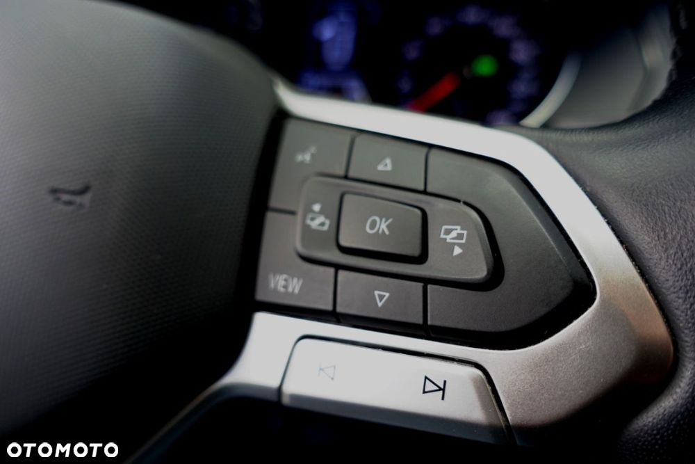 Volkswagen Passat - 14