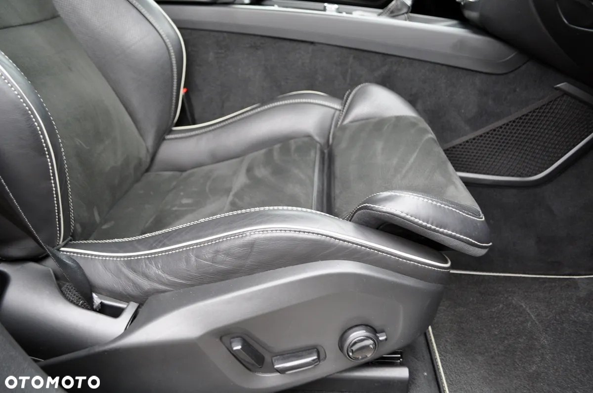 Volvo XC 60 D4 SCR AWD R-Design - 36
