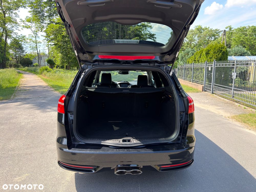 Ford Focus 2.0 TDCi ST mit Leder-Sport-Paket - 20